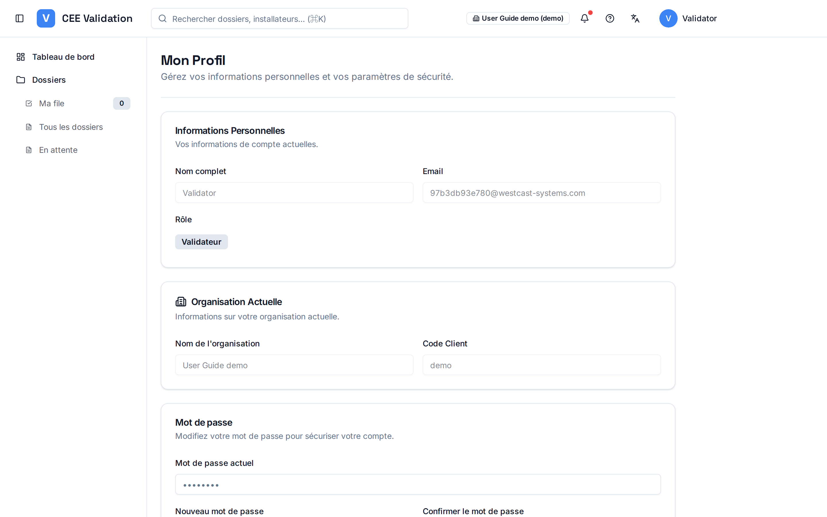 Page Mon Profil : informations personnelles, organisation actuelle et formulaire de changement de mot de passe