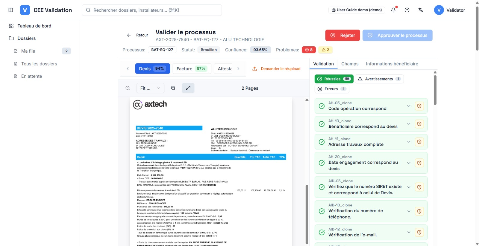 En-tête de l'espace de validation avec les boutons rouge « Rejeter » et bleu « Approuver le processus », et le bouton orange « Demander le réupload »