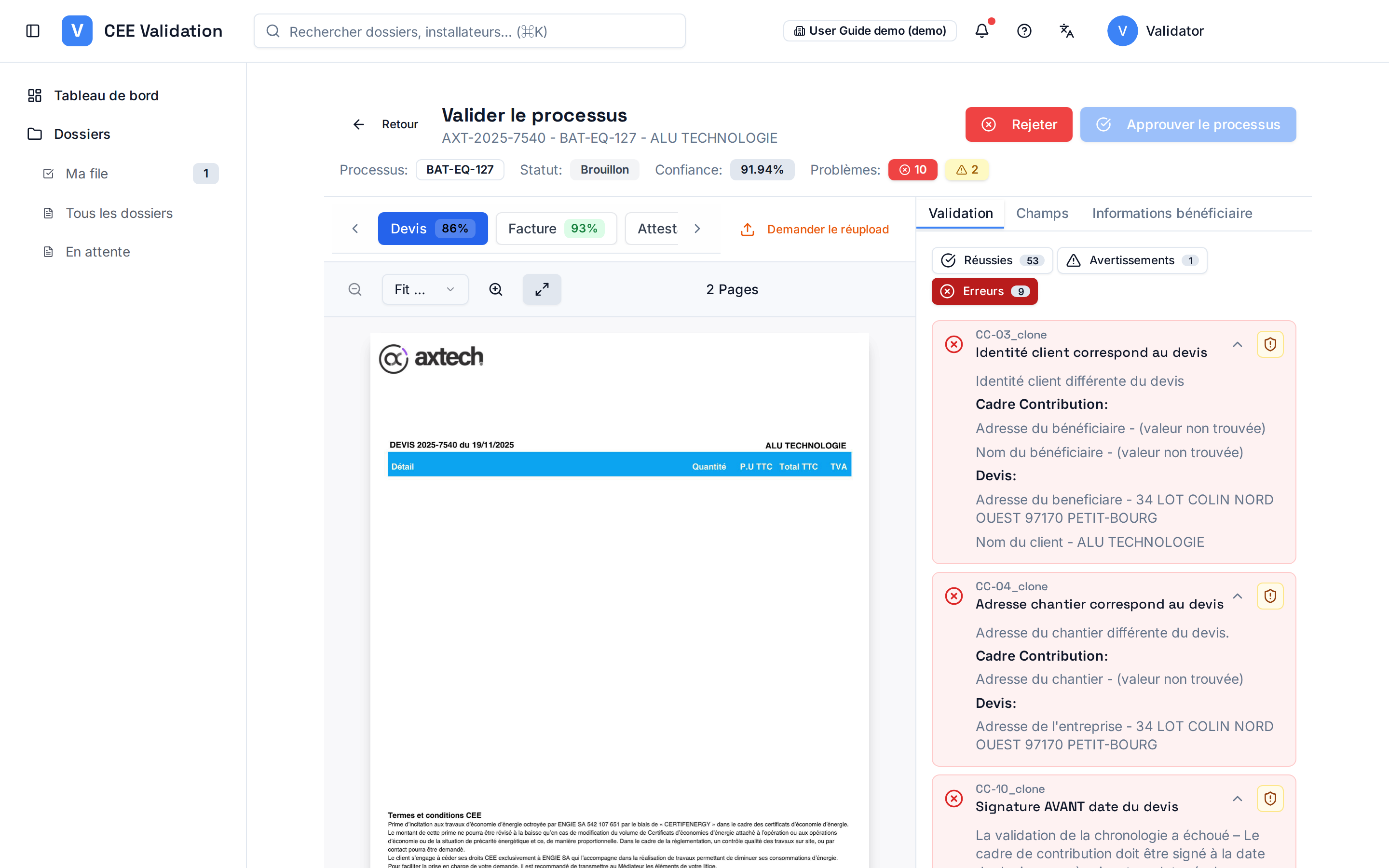 Onglet Validation filtré sur les erreurs : les règles en échec affichent les valeurs comparées entre documents (Cadre Contribution contre Devis) et une icône de dérogation